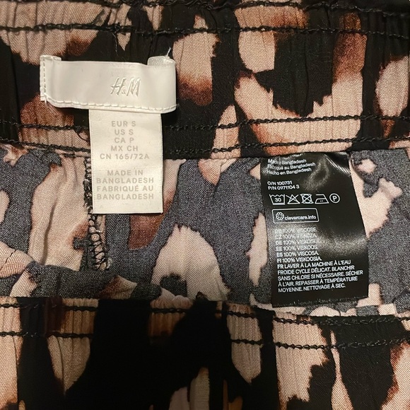 H&M leopard print pull-on pants - Picture 4 of 4